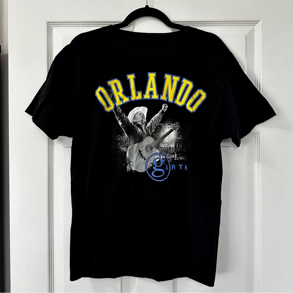 Orlando Garth Brooks Concert Shirt Medium